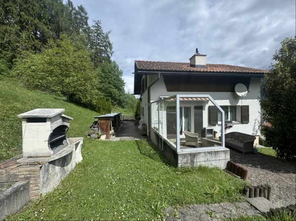 Entwicklungsgrundstück an guter Lage     mit bestehendem Einfamilienhaus 7