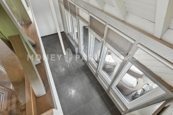 Charmante 3.5-Zimmer Maisonette mit Galerie 9