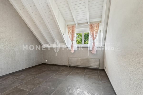 Charmante 3.5-Zimmer Maisonette mit Galerie 7