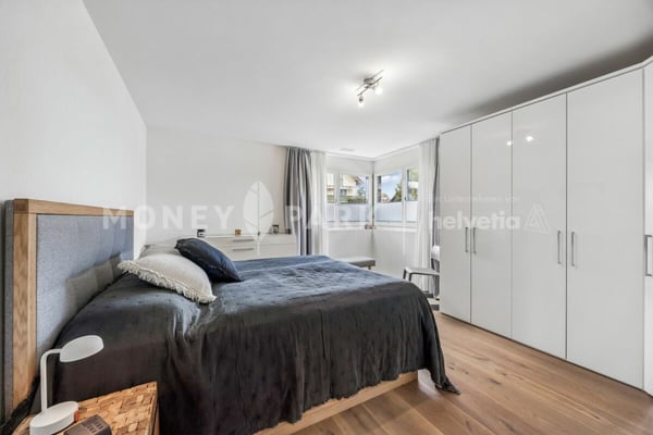 Exklusive 4.5-Zimmer-Wohnung mit Grosszügigkeit und Komfort 6