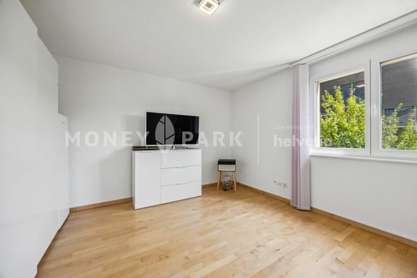 Schönes 4.5-Zimmer-Wohnung mit Balkon 7