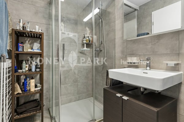Magnifique appartement de 89.5m2 (pondérés) proche de toutes commodités à Nyon 13