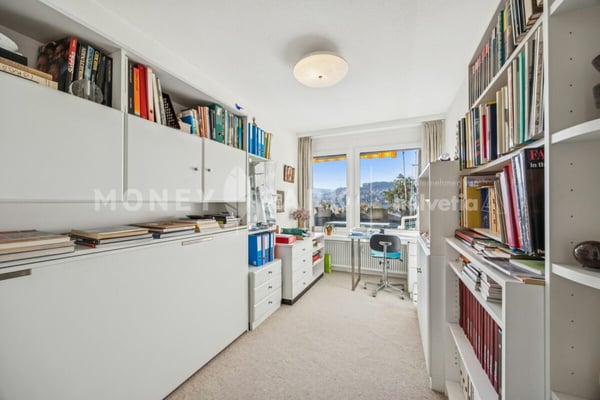 Terrassenwohnung mit Panoramablick über Liestal 9