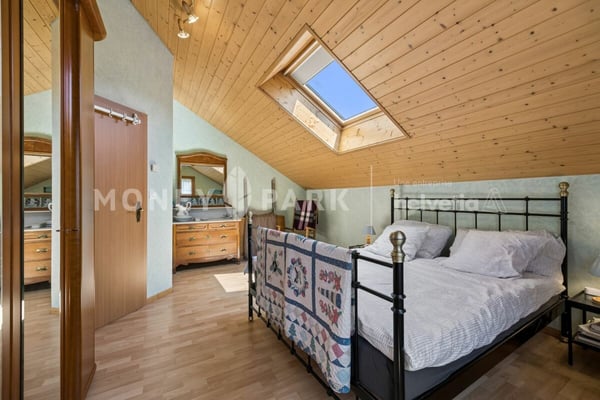 Spacieuse maison familiale avec grand jardin et volumes généreux 5