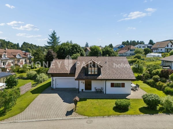 Spacieuse maison familiale avec grand jardin et volumes généreux 1