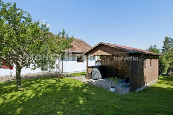 Spacieuse maison familiale avec grand jardin et volumes généreux 11