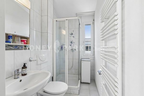 Attraktive 4.5-Zimmer-Maisonette-Wohnung 9