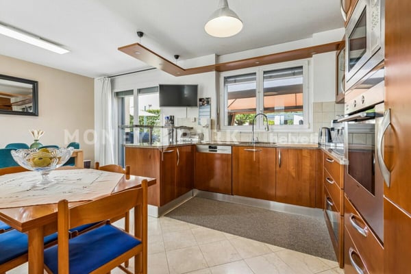 Villa familiale avec piscine à Boussens 5