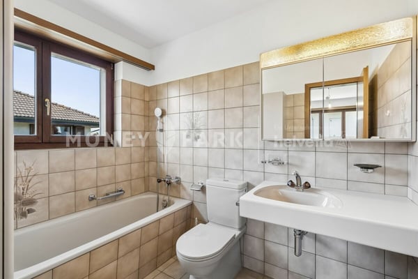6.5-Zimmer-Einfamilienhaus in ruhiger Wohnlage mit Gartenidylle 14