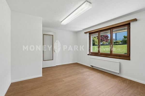 6.5-Zimmer-Einfamilienhaus in ruhiger Wohnlage mit Gartenidylle 15