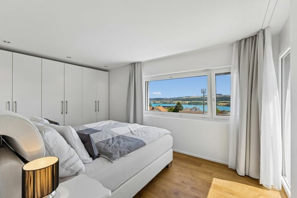 Exklusive 4.5-Zimmer-Attikawohnung mit Seeblick 8