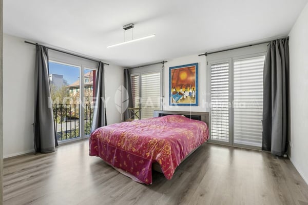 Grand appartement lumineux de 6.5-pièces 10