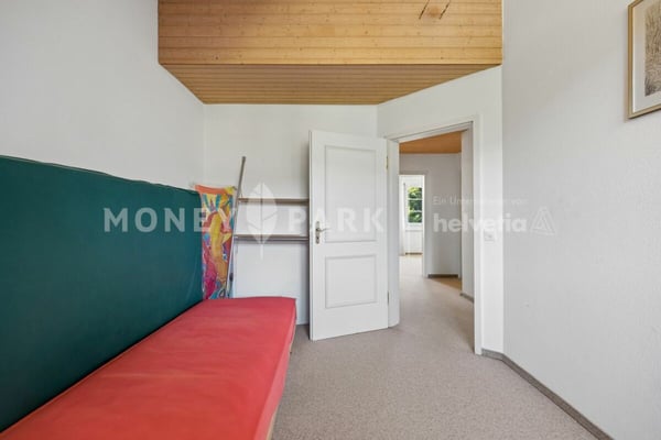 5.5-Zimmer-Reihenhaus mit Garten, Privatsphäre und Weitsicht 9
