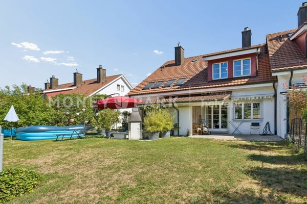 5.5-Zimmer-Reihenhaus mit Garten, Privatsphäre und Weitsicht