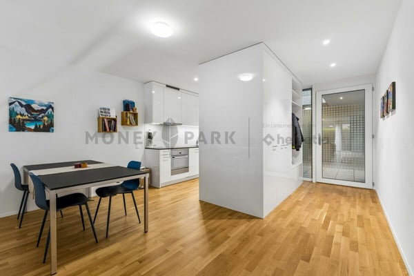 Moderne 3.5-Zimmer-Maisonette mit eigenem Garten 4