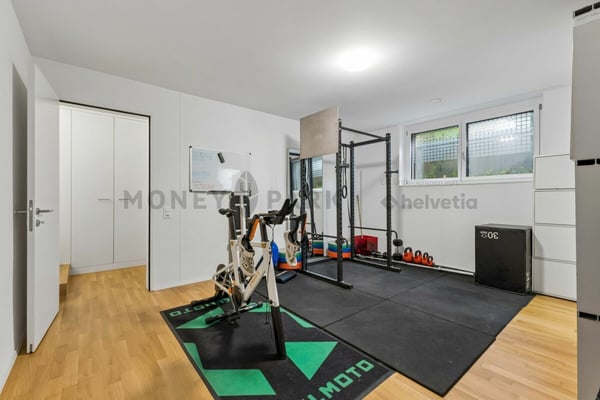Moderne 3.5-Zimmer-Maisonette mit eigenem Garten 7