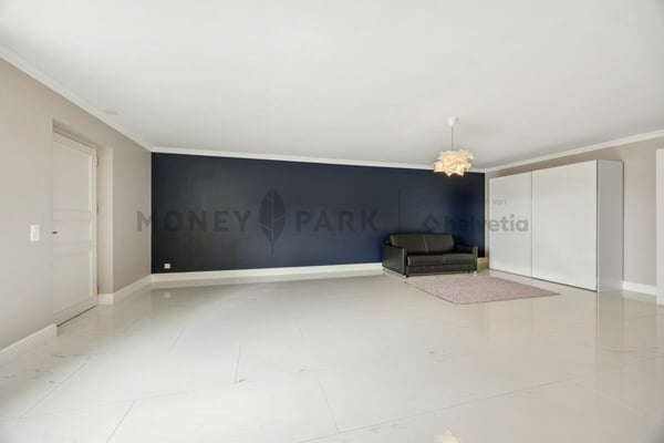 A Sanctuary of Luxury, Privacy and Tranquility 7