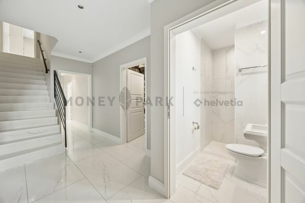 A Sanctuary of Luxury, Privacy and Tranquility 8
