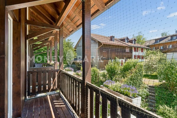 5.5-Zimmer-Reihenmittelhaus mit besonderem Wohngefühl und Garten 9