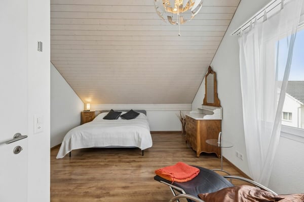 Familienfreundliches 6-Zimmer-Einfamilienhaus mit Garten 25