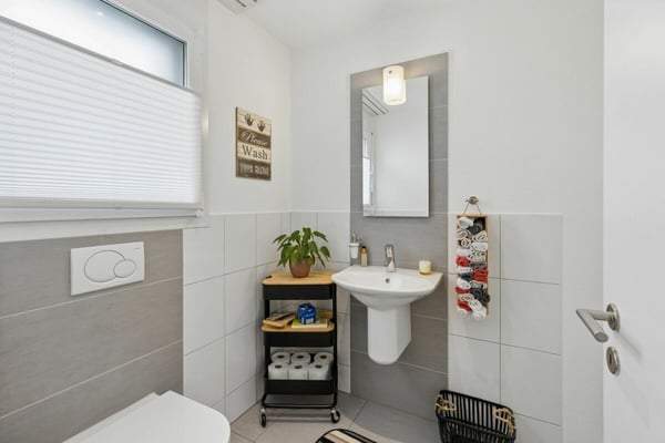 Familienfreundliches 6-Zimmer-Einfamilienhaus mit Garten 14