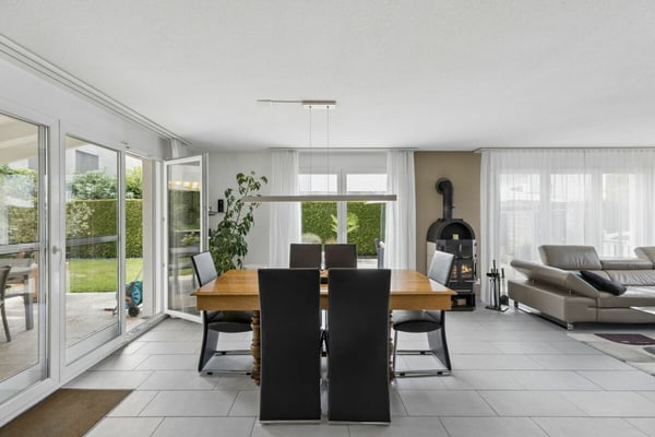 Familienfreundliches 6-Zimmer-Einfamilienhaus mit Garten 7