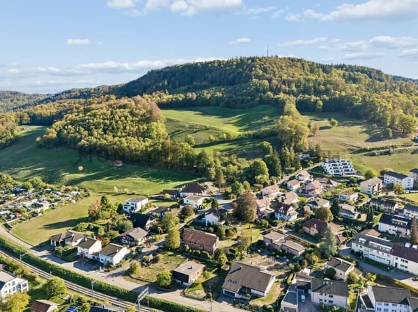 4-Zimmer-Split-Level-Einfamilienhaus mit grosszügigem Garten und Privatsphäre 14