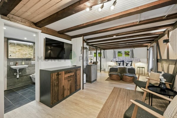 Ferienhaus mit zwei Wohneinheiten und unverbaubarer Fernsicht 4