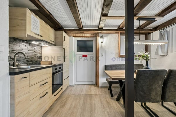 Ferienhaus mit zwei Wohneinheiten und unverbaubarer Fernsicht 5