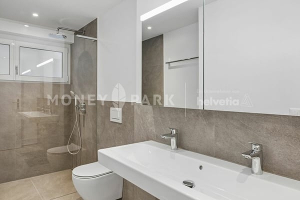 Stilvolles Wohnen - Hochwertig sanierte 4.5-Zimmer-Wohnung in Luzern 10