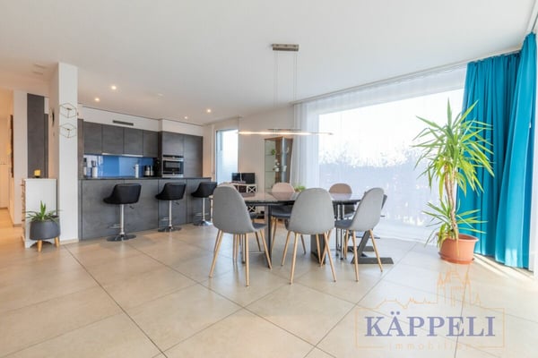 1.5 Zimmer Doppeleinfamilienhaushälfte am Bergblick in Uebeschi 6