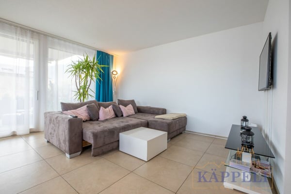 1.5 Zimmer Doppeleinfamilienhaushälfte am Bergblick in Uebeschi 7