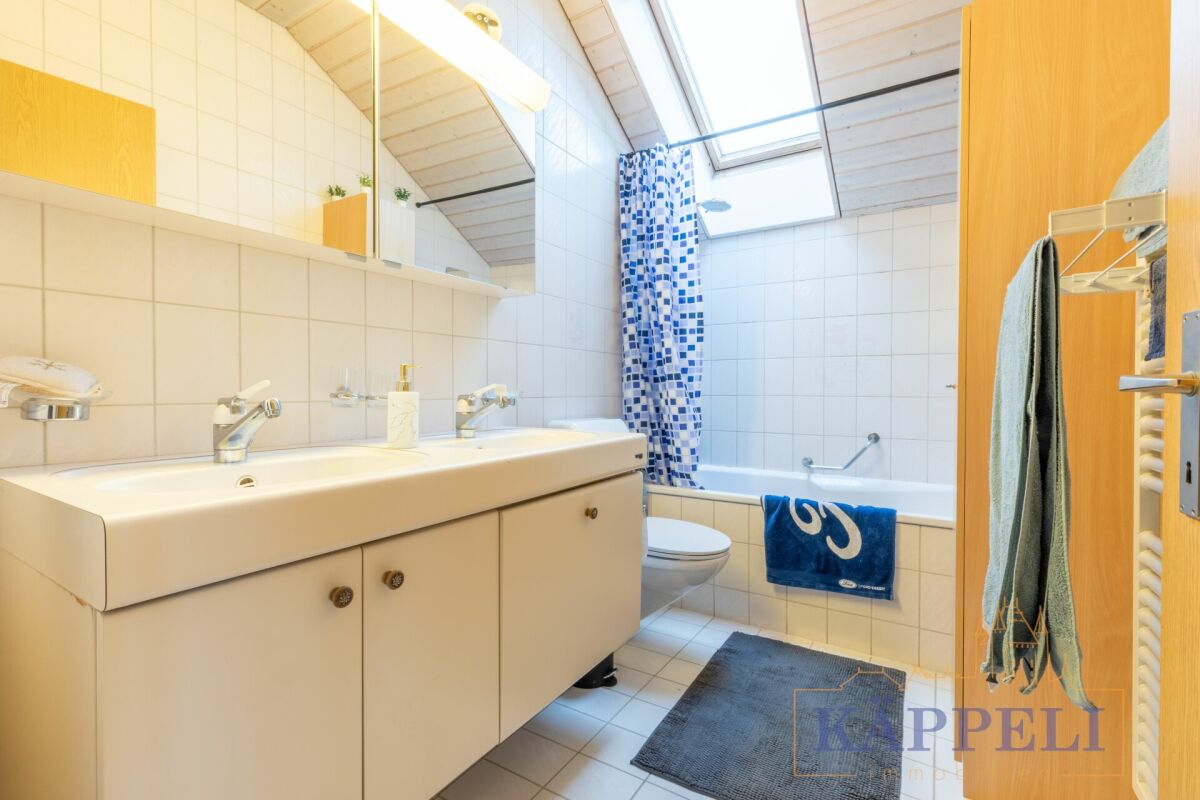 5.5 Zimmer Dachwohnung im Zentrum von Wattenwil