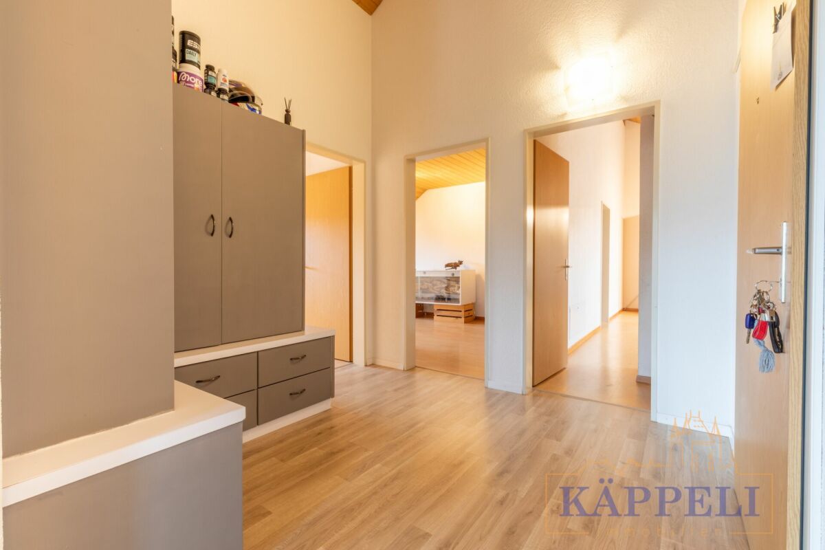5.5 Zimmer Dachwohnung im Zentrum von Wattenwil