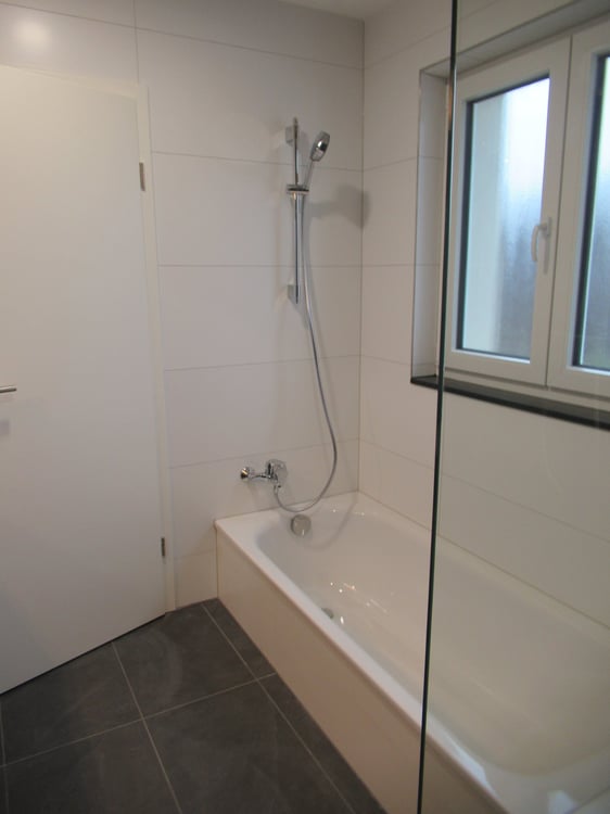 Grosszügige, moderne 3.5 Zimmerwohnung im ländlichen Büsserach, nahe Basel. 9