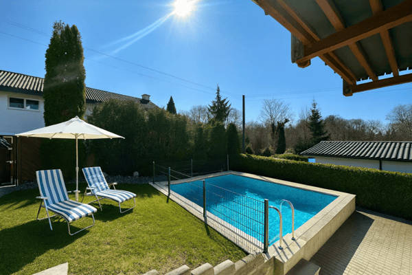 ZWEIFAMILIENHAUS MIT POTENZIAL 1