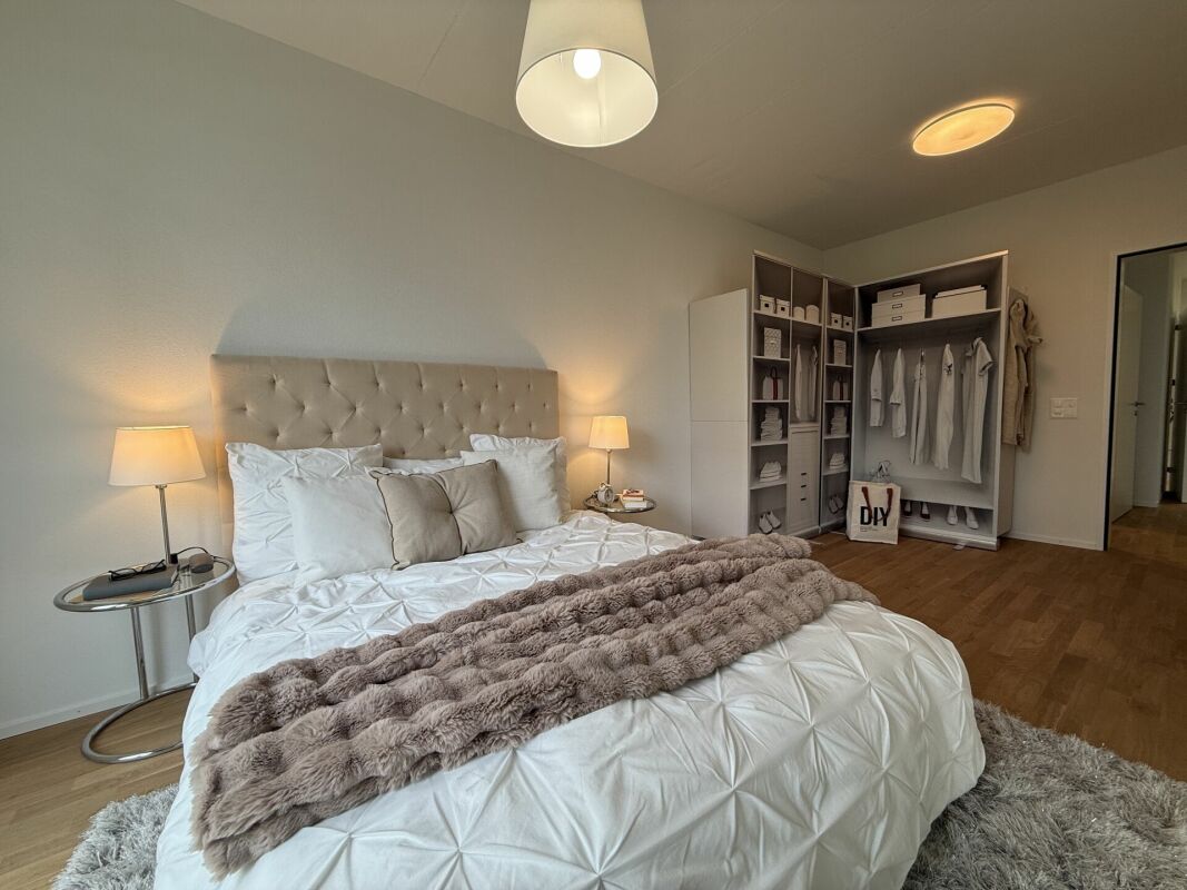 Living with Service - Belano Home - Spacious 3.5 room apartment with seating area