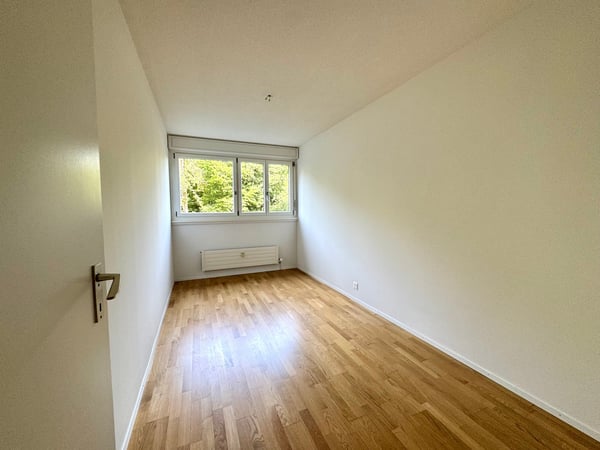 Modernes Wohnen mit viel Licht und zwei Balkonen – direkt beim Schloss Bümpliz 12