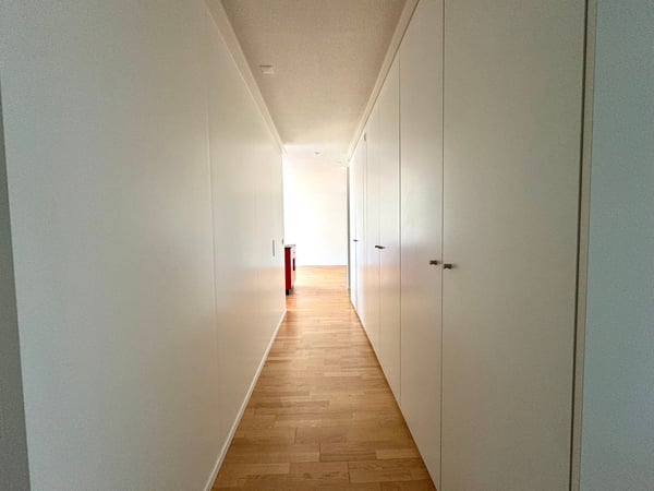 Modernes Wohnen mit viel Licht und zwei Balkonen – direkt beim Schloss Bümpliz 11