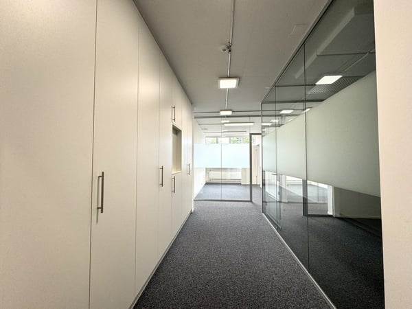 Einziehen & loslegen – ausgebaute Geschäftsräume in Aarwangen 2