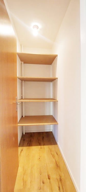 Schöne, neu umgebaute, gemütliche 3.5-Zimmer-Wohnung mit Balkon in Wetzikon 7