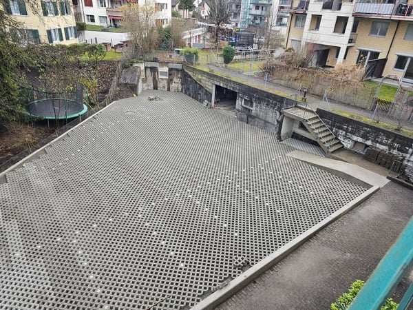Parkplatz zur Miete in Wetzikon ZH – Usterstrasse 73 1