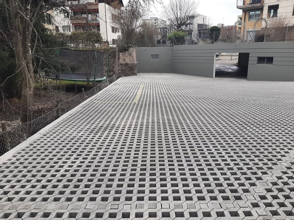 Parkplatz zur Miete in Wetzikon ZH – Usterstrasse 73 2