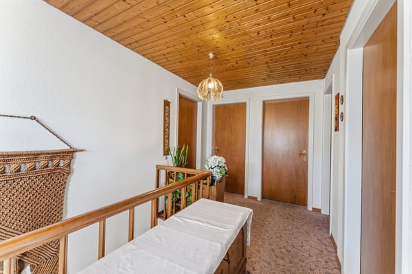 Charmantes 6.5-Zimmer-Zweifamilienhaus an ruhiger Lage in Rupperswil 10