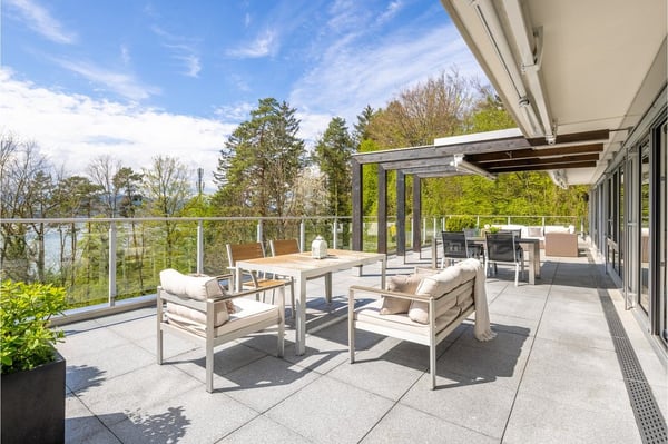 Exklusive 1.5-Zimmer-Terrassenwohnung mit Panoramablick in Walchwil 6