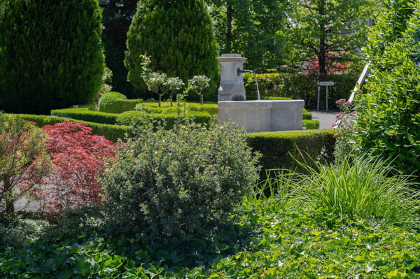 Vivre au sein d'un domaine pieds dans l'eau avec port privé et club-house 9