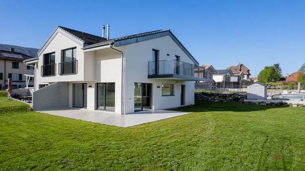 Maison mitoyenne avec 4 chambres, magnifique vue sur les champs et les Alpes 4