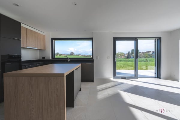 Maison mitoyenne avec 4 chambres, magnifique vue sur les champs et les Alpes 15