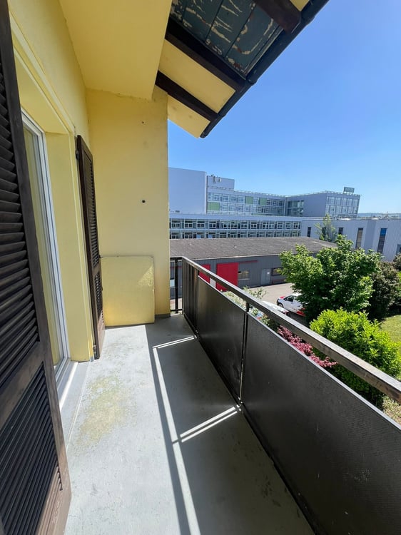 Gemütliche 1.5-Zimmer-Wohnung mit Balkon in Dietlikon 4