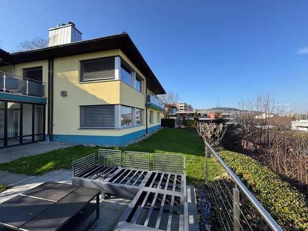 Grosszügiges 9.5-Zimmer-Einfamilienhaus in ruhiger Lage in Kriens 5